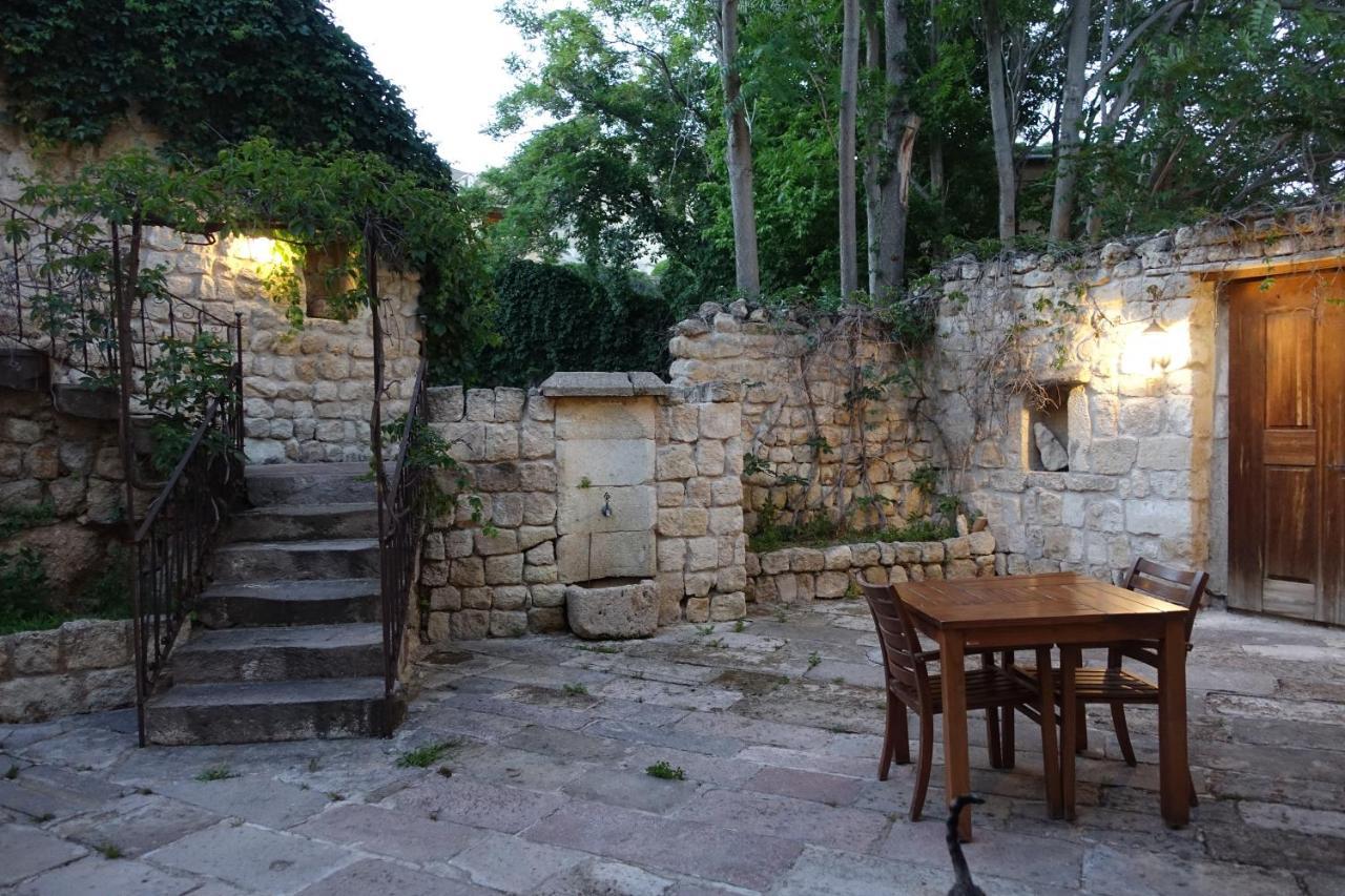 Esbelli Evi Cave Houses أوروغوبْ المظهر الخارجي الصورة