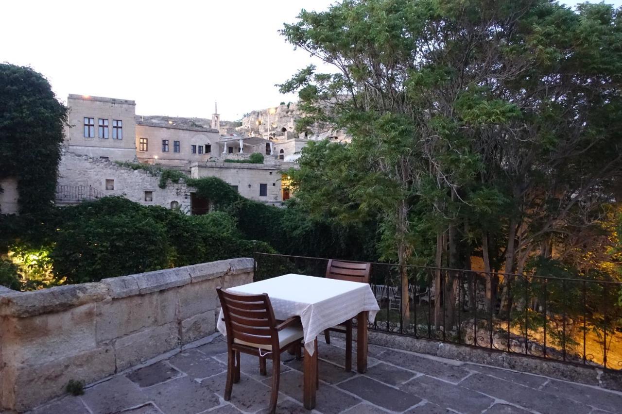 Esbelli Evi Cave Houses أوروغوبْ المظهر الخارجي الصورة