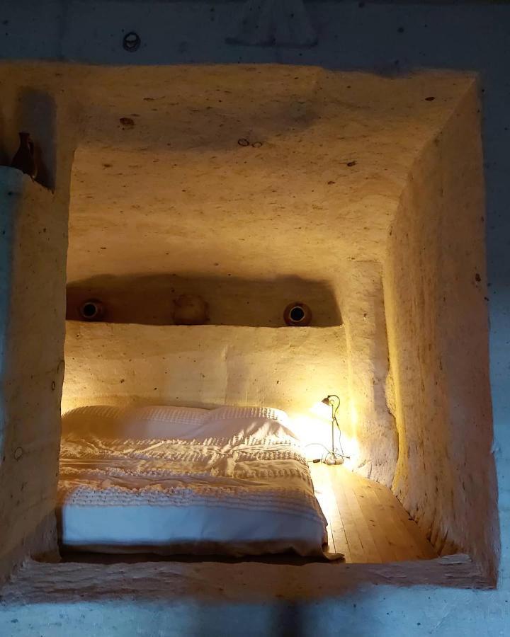 Esbelli Evi Cave Houses أوروغوبْ المظهر الخارجي الصورة