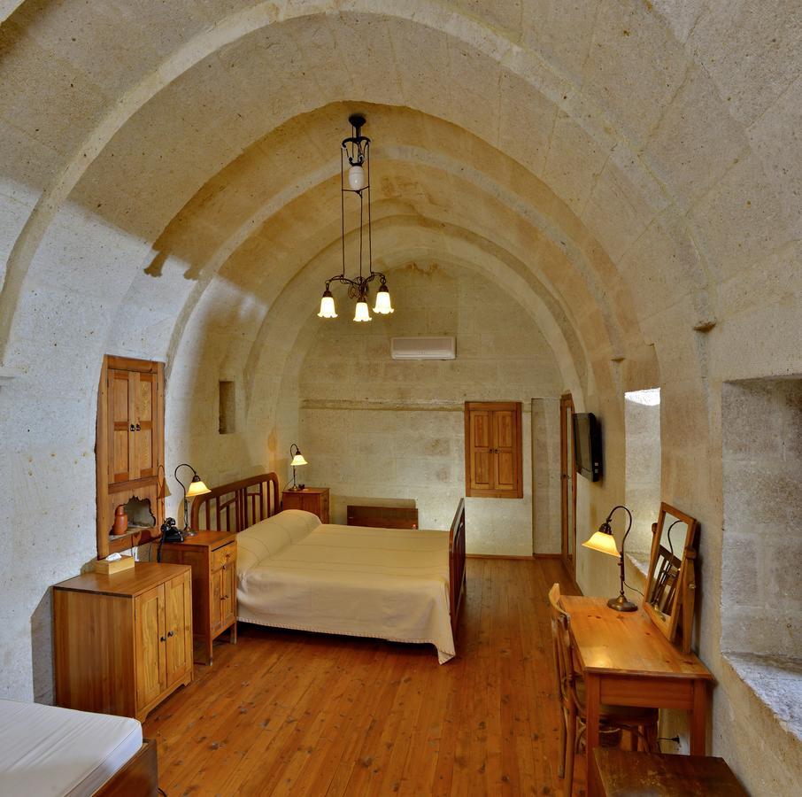 Esbelli Evi Cave Houses أوروغوبْ المظهر الخارجي الصورة